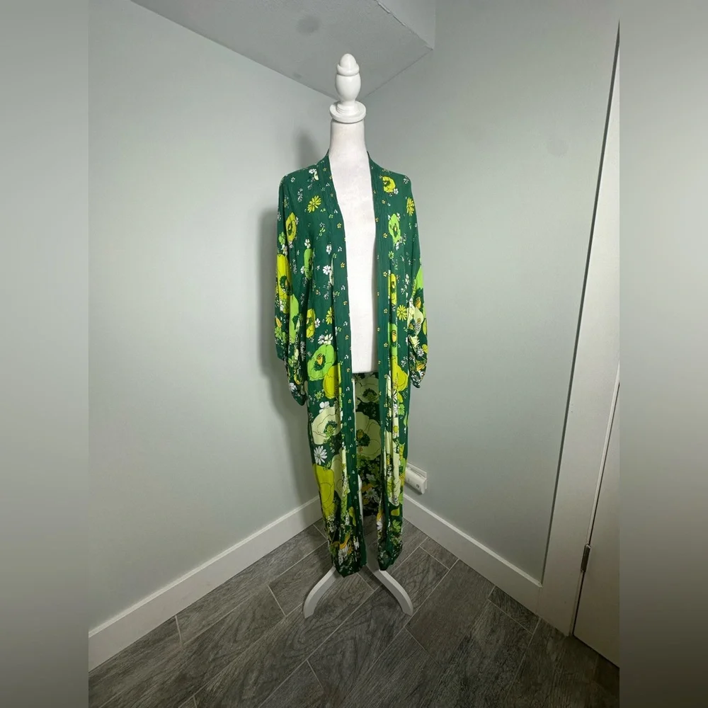 Free People Hidden Hills Floral Boho  Maxi Kimono Duster - Picture 3 of 15